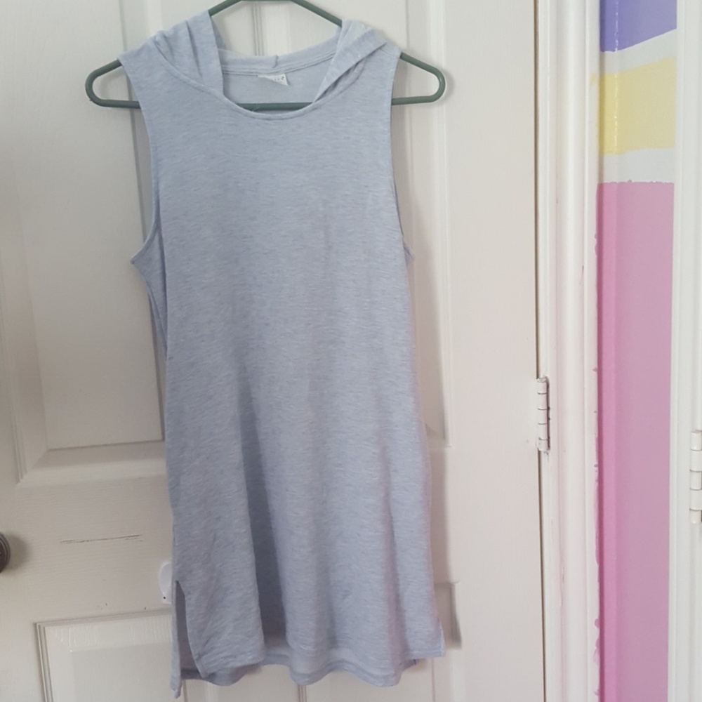 Tresics Tunic Top